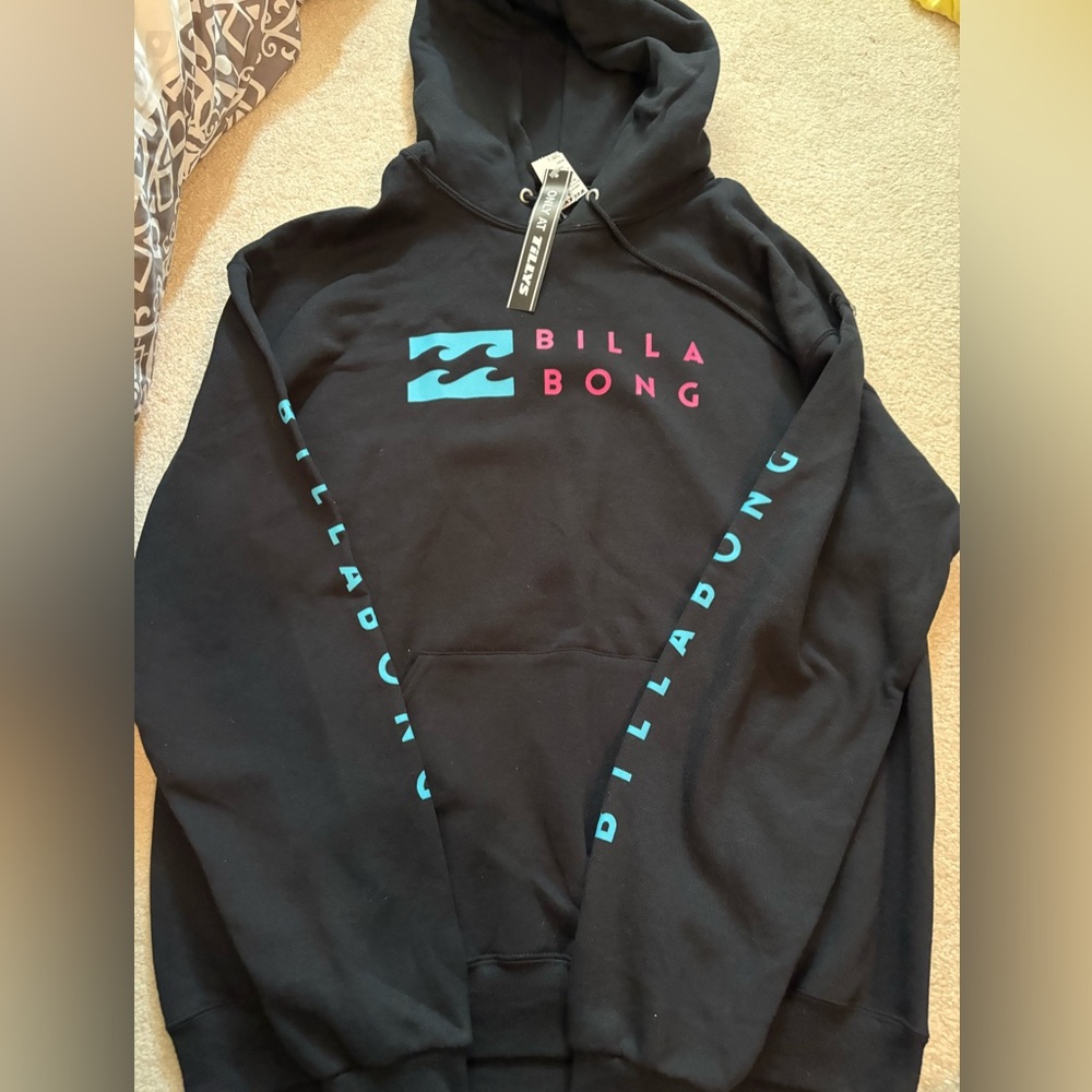 L - NWT Billabong Hoodie
